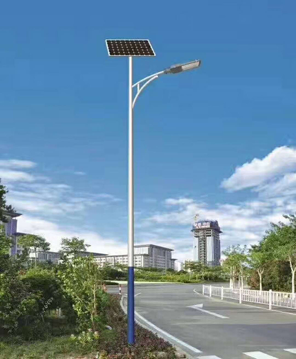 鋰電池太陽能路燈圖片